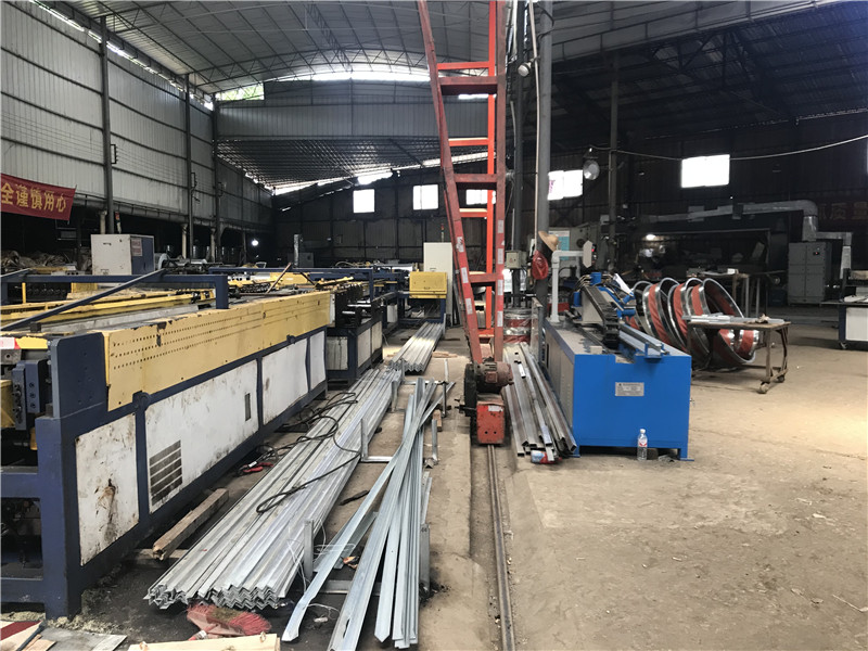 柳州商场新利官方网站_新利（中国）股份有限公司工程